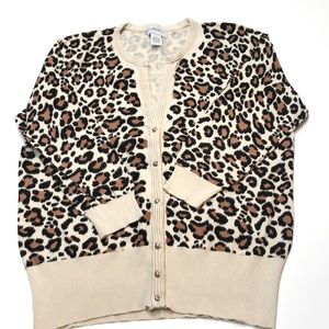 Carmen marc valvo woman animal print sweaters